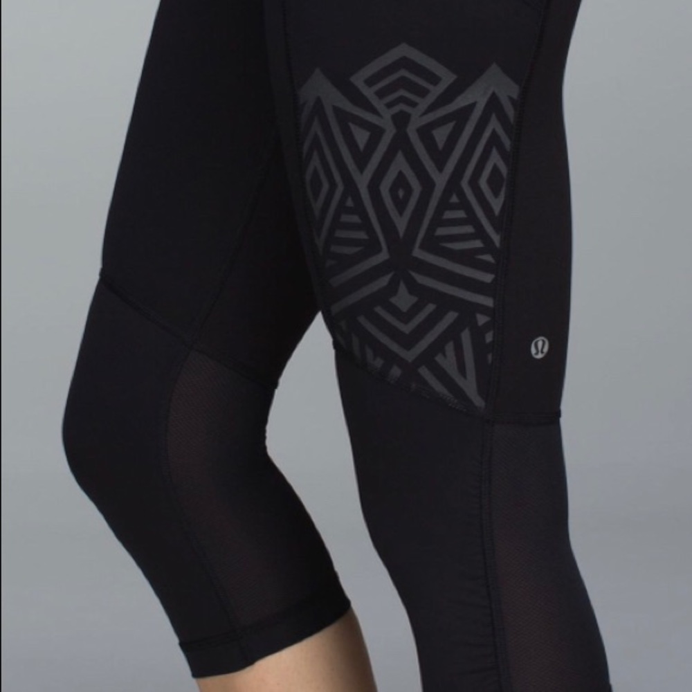 Lululemon crops